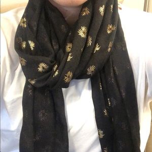 J. Crew gold and black scarf